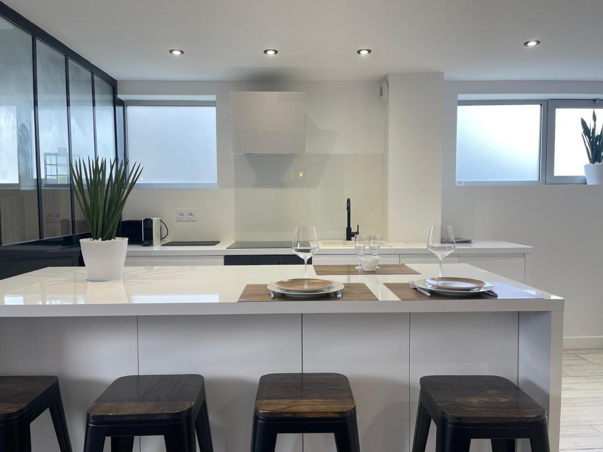 דירות סן סיפריאן Loft Red Lights מראה חיצוני תמונה